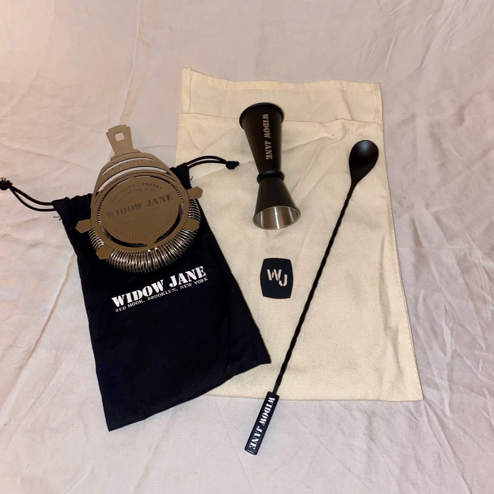 Widow Jane Whisky bar set